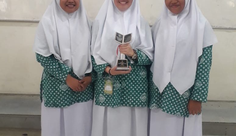 Tim MSQ SMP IT Masjid Syuhada Juara Lomba MTQ Kota Yogyakarta 2018