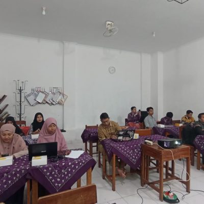 Rapat Kerja SMP IT Masjid Syuhada Tahun Ajaran 2023/2024