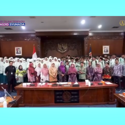 SMP IT Masjid Syuhada Kunjungi DPRD Provinsi Yogyakarta dalam Kegiatan P5
